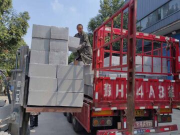 A級防火保溫板出廠價，量大從優(yōu)，A級保溫板生產廠家朝欽節(jié)能