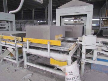 河南無(wú)機(jī)防火門(mén)芯板生產(chǎn)廠家，源頭廠家現(xiàn)貨直營(yíng)，歡迎考察歡迎詢價(jià)